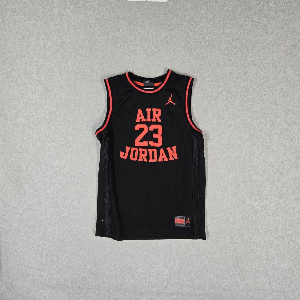 Jordan Boys Jersey M Black Air Jordan #23‎ Basketball Logo Mesh Sleeveless